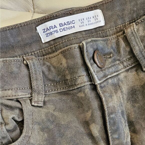 🎁Zara basic dark green camouflage like print denim - Picture 3 of 4